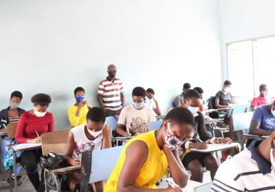 121468581 349440899809163 647440190082324635 N