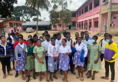 294686871 1047388442683859 798509643566462925 N