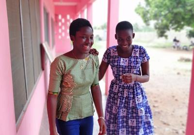 72874783 101377334615522 2517116234370121728 N