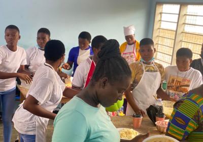 294252777 1047385999350770 6945299460746378117 N